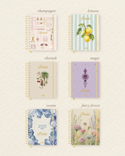 Cargar imagen en el visor de la galería, AGENDA 2026 HAPPY BOX PLUS